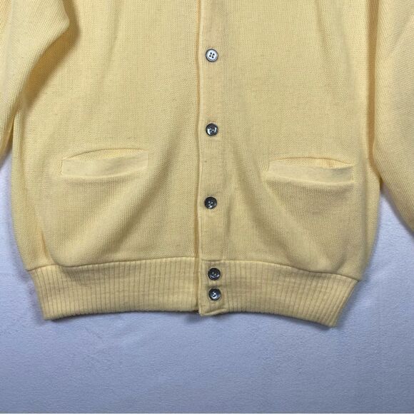 Royale-Air Vintage Yellow Cardigan Sweater Size Medium - Picture 7 of 12